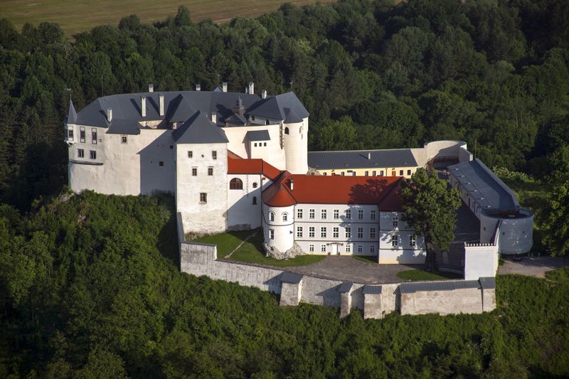 /assets/images/trips/hradlupca.jpg